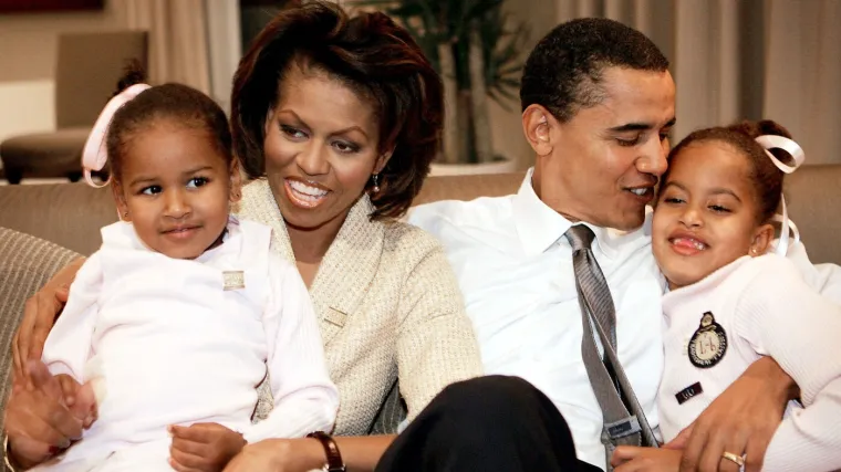 Sasha Obama kakvu niste vidjeli: Mlađu kći Baracka Obame danas bi rijetki prepoznali na ulici