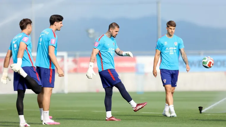 Peri&scaron;ića dočekao neočekivan problem na Rujevici, a evo i kako Vatreni podnose riječke vrućine