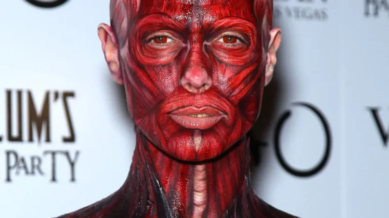 Crv, izvanzemaljka, majmun: Biv&scaron;a Viktorijina anđelica odu&scaron;evljava svojim kostimima