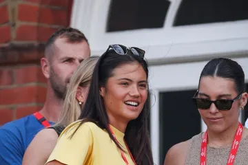 Sve oči uperene u nju: Emma se ukazala i ukrala pažnju, je li na pomolu romansa sa slavnim tenisačem?