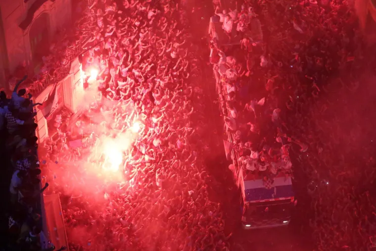 Svijet je pričao o najboljem dočeku ikad, a Thompson je bio &scaron;lag na tortu