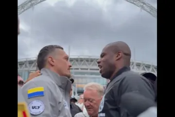 Usik i Dubois oči u oči ispred Wembleyja uoči spektakla: Britanac urlao jednu poruku