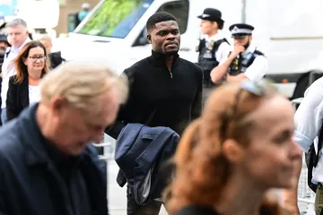 Slavni nogometaš optužen za pet slučajeva silovanja