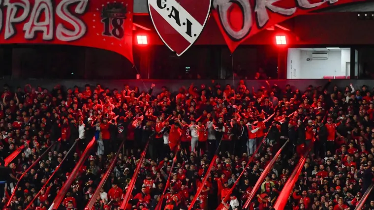 Stravične scene: Uhićeno 90 ljudi, navijači se gađali i bombama