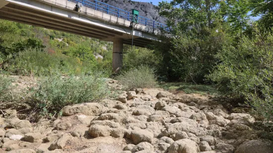 Svi znaju Thompsonove stihove o poznatoj rijeci, ali ona je - presu&scaron;ila: Prizori su sablasni