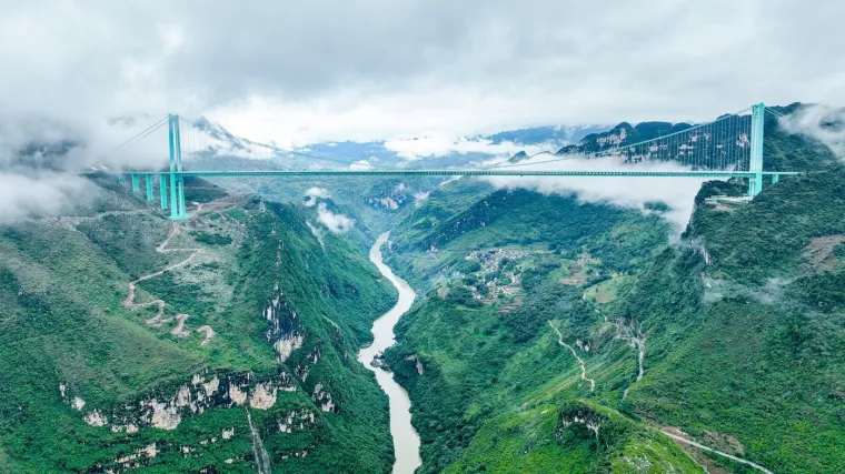 Nevjerojatni prizori: Otvoren najvi&scaron;i most na svijetu, put od dva sata sada traje samo dvije minute
