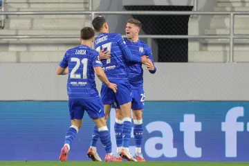 Bomba Lisice i lukavost Ljubičića: Pogledajte golove za ludi preokret Dinama u pet minuta