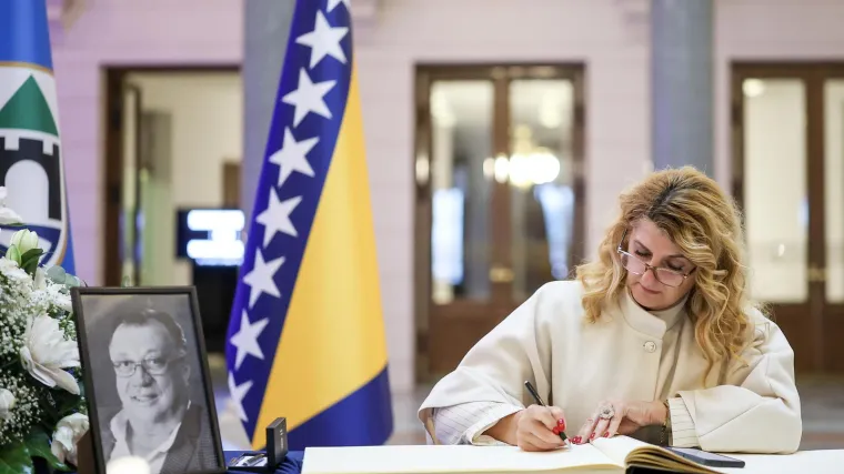 Poruke Sarajlija slamaju srce, ovako se opra&scaron;taju od Halida: 'Zauvijek si u na&scaron;im srcima'