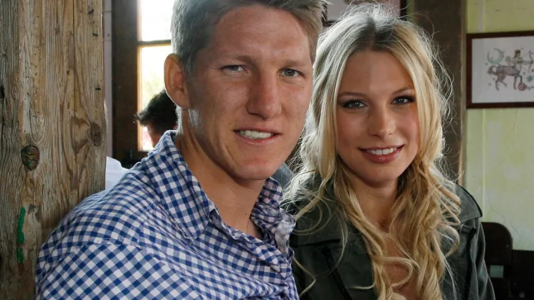 Nju je ljubio prije Ane Ivanović: Bastianova biv&scaron;a cura danas blista od sreće uz bogatog poduzetnika