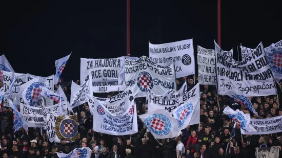 Ni rano gostovanje ih nije zaustavilo: Evo kako je Torcida odala počast hrvatskim herojima