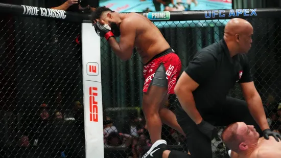 Ovo jo&scaron; nije viđeno: Borilački svijet bruji o tome &scaron;to se dogodilo u Delijinom UFC meču