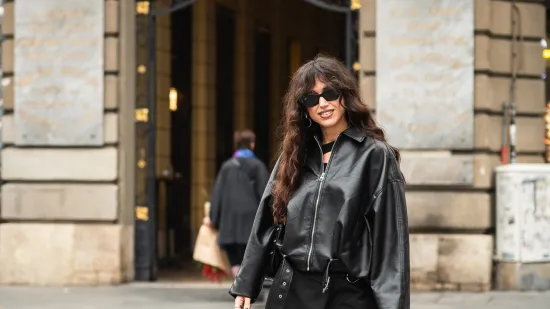 Obavijena kožom s čizmama do koljena pokorila zagrebačku &scaron;picu: Za pjevačicom su se svi okretali