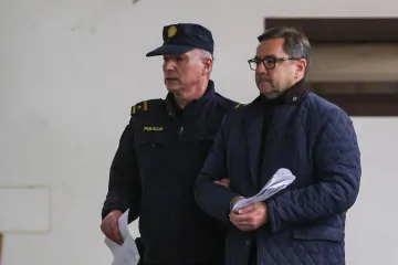 Detalji istraga protiv Mikulića i kuma zbog sumnje na primanje mita: Dobili 190.000 eura i veće količine mesa