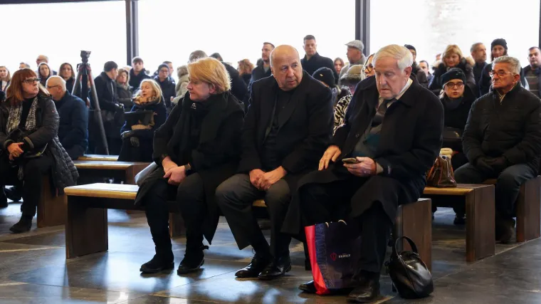 Od Sanjina &Scaron;panovića oprostili se predsjednik Milanović, brojni političari te kolege i suborci