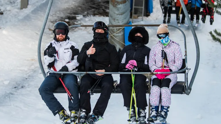 Dosta je mora, ajmo na snijeg! Dalmatinci 'okupirali' Kupres, pogledajte fotografije
