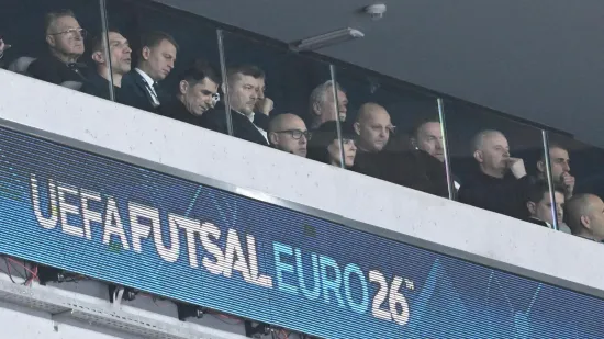 Legendarni Vatreni u Stožicama, ali nije jedini poznati: Pogledajte tko sjedi pored Čeferina