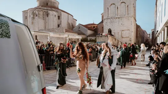 Od Edena do Zadra: Kostim Eve primamio sve poglede, evo tko je jo&scaron; ukrasio ulice grada